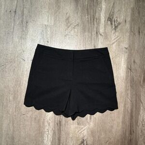 Zac & Rachel black scalloped shorts Size 8